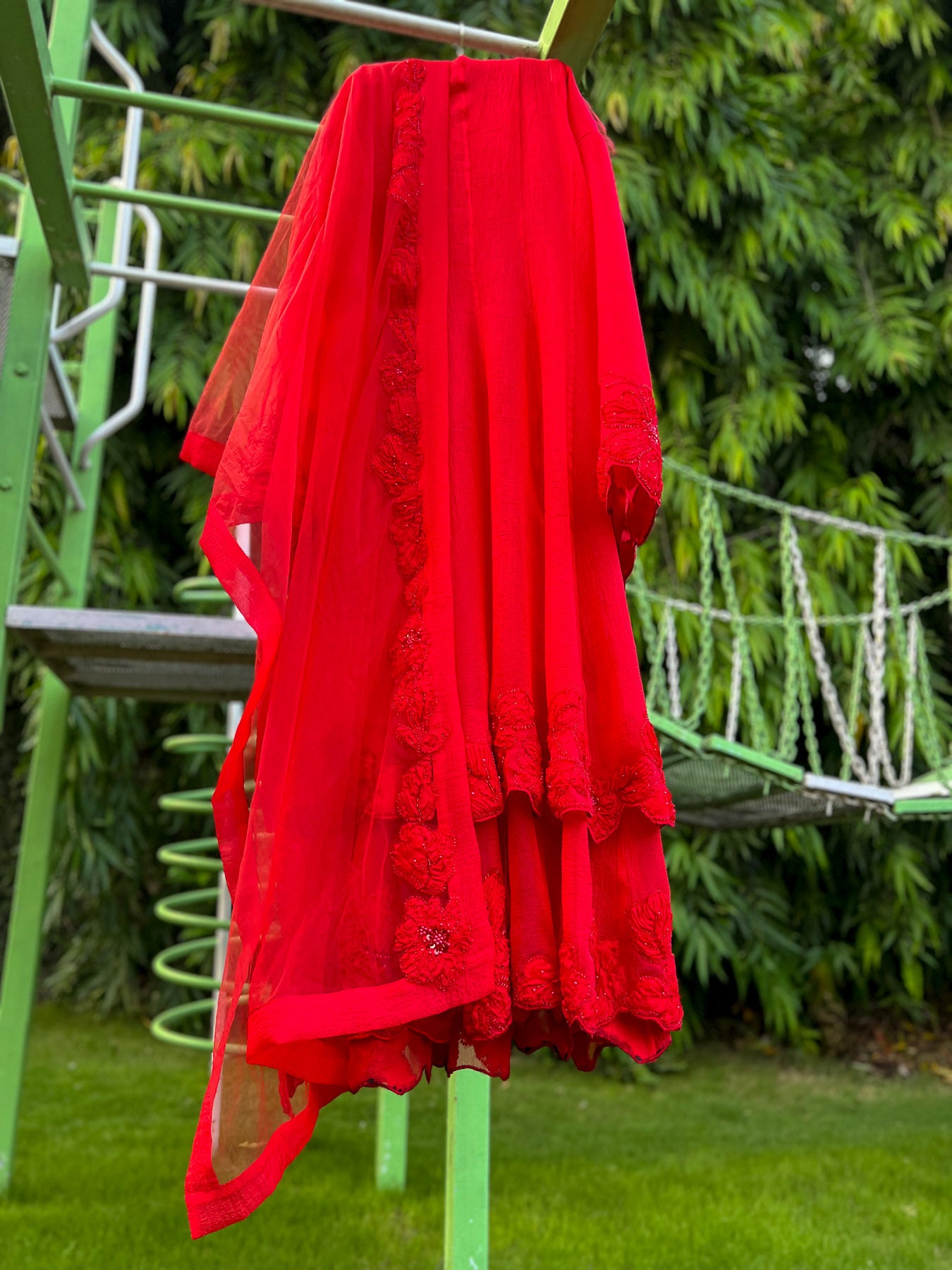 Red Monotone Ribbon Bubble Organza Double Layer Anarkali