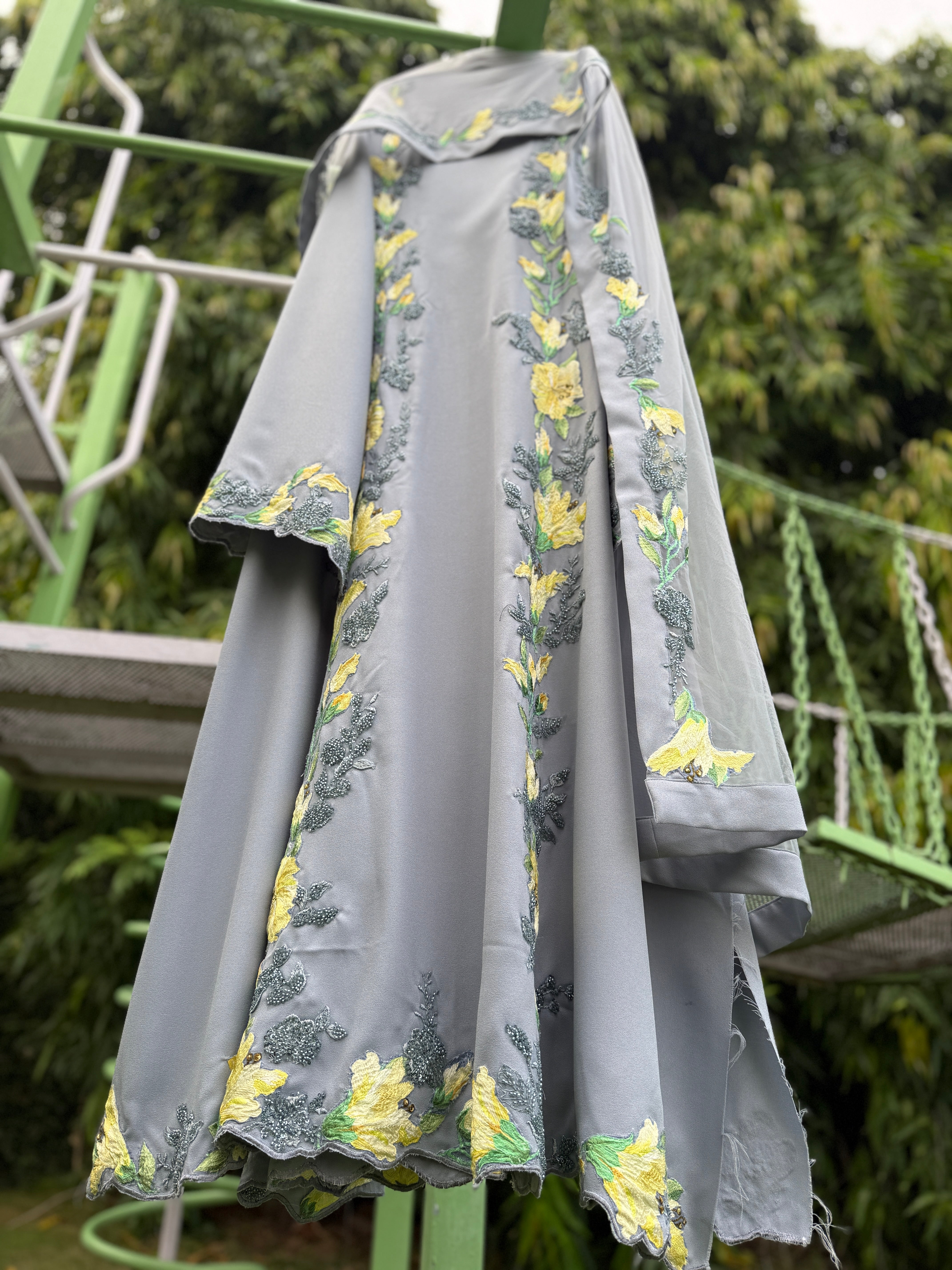 Grey Double Georgette Yellow Aline