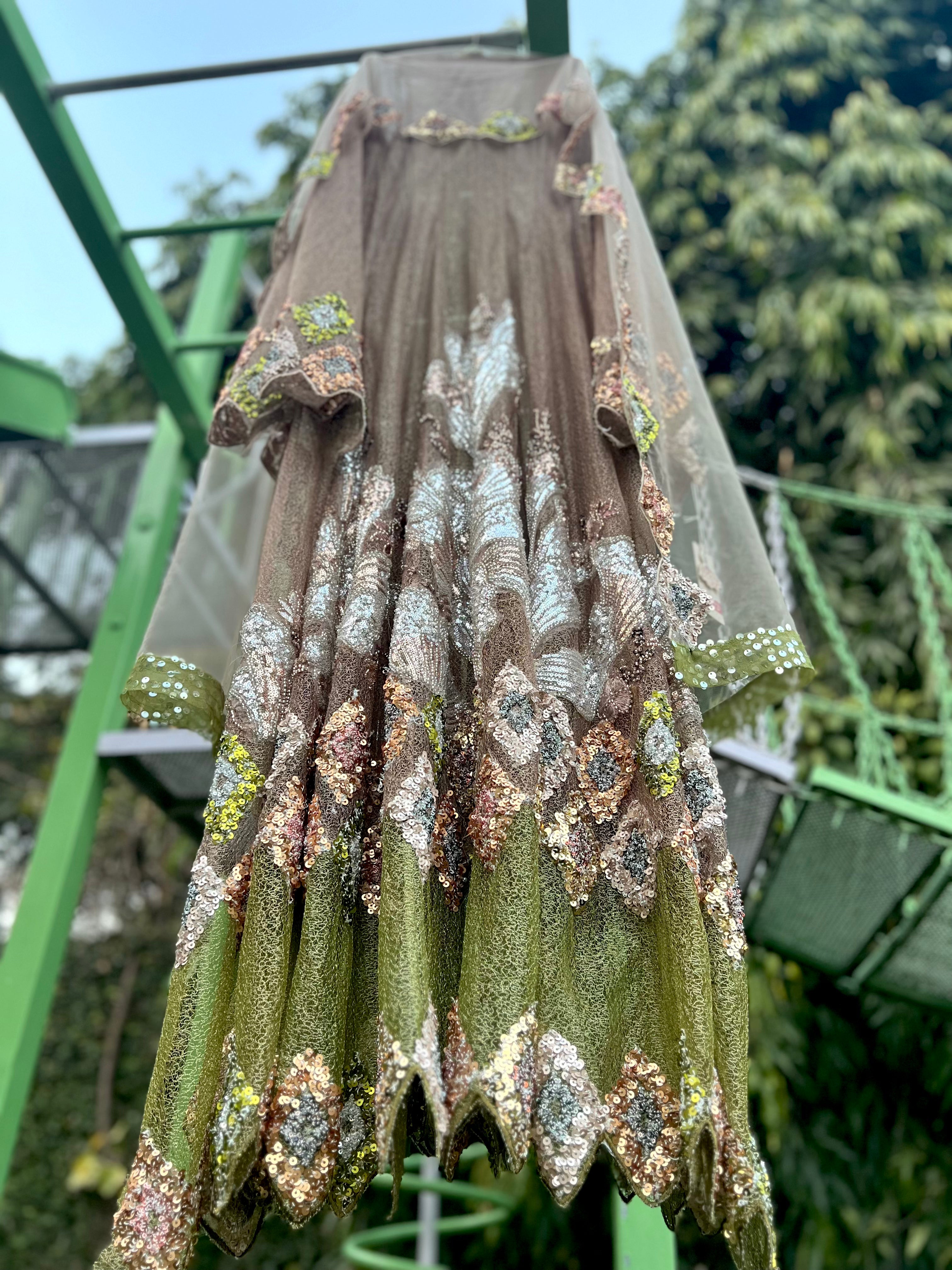 Gold Green Mesh Splash Cutdana Diamond Anarkali