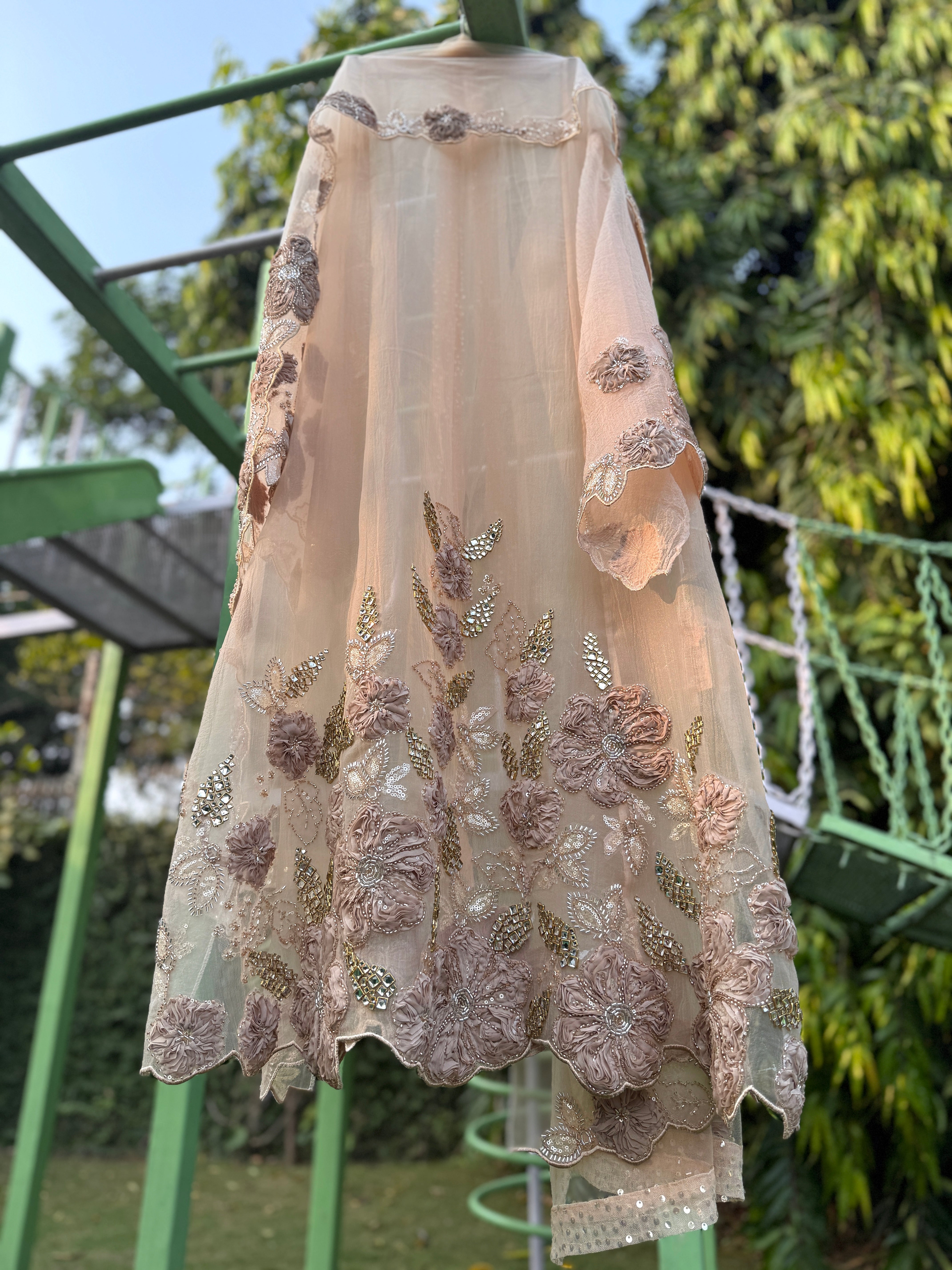 Gold Bubble Ribbon Flower Kundan Aline